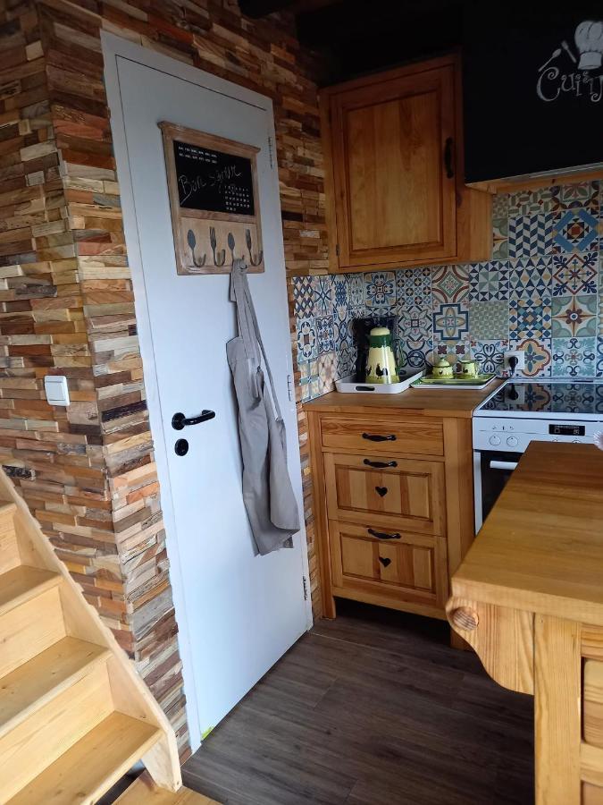 Вилла Le Refuge Hastiere-par-dela Экстерьер фото